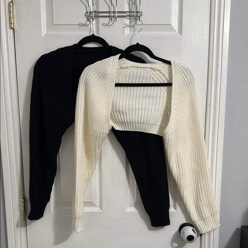 Women's Black and Cream Sweater Set